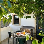 بيت للعطل Casa Da Artista - Stylish House With Plunge Pool And Lush Garden Close To *
