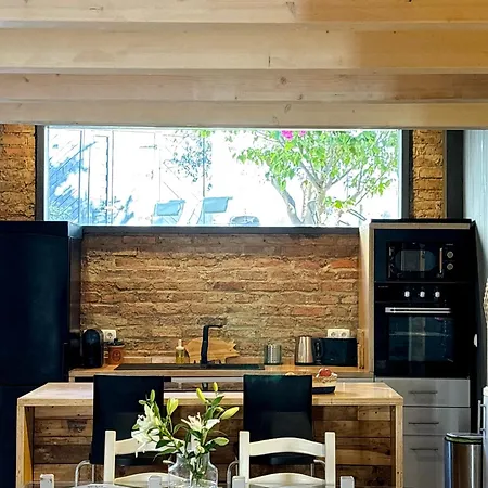 Casa Da Artista - Stylish House With Plunge Pool And Lush Garden Close To Tatil Evi *