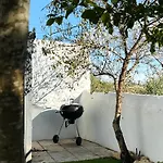 Casa Da Artista - Stylish House With Plunge Pool And Lush Garden Close To Feriehus