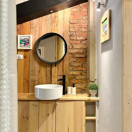 Casa Da Artista - Stylish House With Plunge Pool And Lush Garden Close To